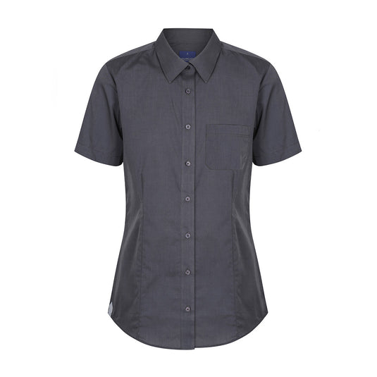Smith End on End Short Sleeve Shirt featuring a classic collar, slim fit, front and back darts, left chest pocket, and contrast detailing on cuffs and seams, ideal for workplace settings.