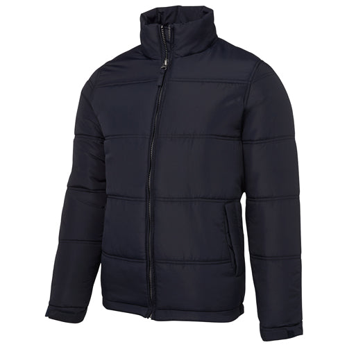 JB's Adventure Puffer Jacket features a chunky front zipper and two front pockets with water-shedding flaps, designed for durability and comfort, ideal for safety and workwear environments.