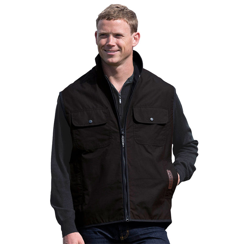 Load image into Gallery viewer, Agri Station Ranger Oilskin Vest featuring a two-way zip with AGRI STATION puller, domed chest pockets, and embossed suede badge. Crafted from oilskin fabric, lined with anti-pill polar fleece.