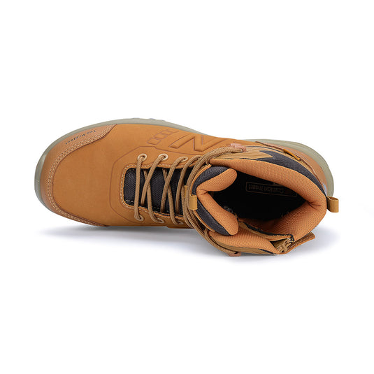 New Balance Calibre Zip Sided 4E Safety Boot, Wheat: Durable workboot featuring a premium nubuck leather upper, composite toe, and YKK zipper. Designed for comfort and protection, ideal for safety-focused workplaces.
