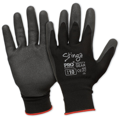 Pro Stinga PVC Foam Glove, designed for versatile general-purpose handling, features a close-up view showcasing its robust design suitable for industries like woodworking, construction, and automotive manufacturing.