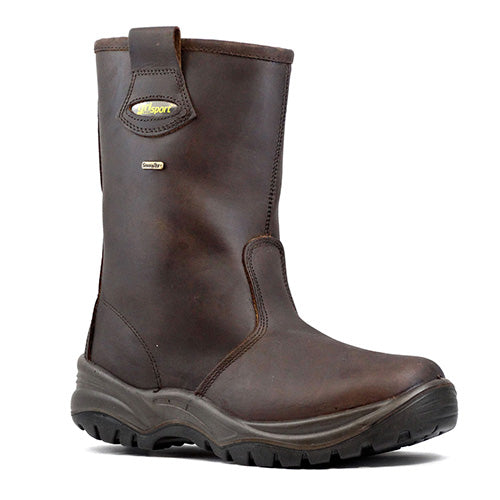 Grisport Verona Safety Boots feature a brown boot design with a black sole, showcasing durable leather materials and a steel toe, ideal for workplace protection and safety.