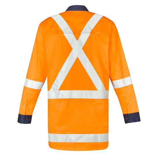 Syzmik TTMC-W23 X-Back L/S Cotton Work Shirt, featuring visible X-back tape for safety. Designed with mesh vents and chest pockets, this durable work shirt enhances comfort and compliance on New Zealand roads.
