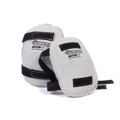 Esko Fusion Welders Kneepads: Grey, suede-like leather with black Velcro straps, Kevlar stitching. Ideal for welding or flooring tasks, these heavy-duty knee pads ensure safety and comfort, fitting all sizes.